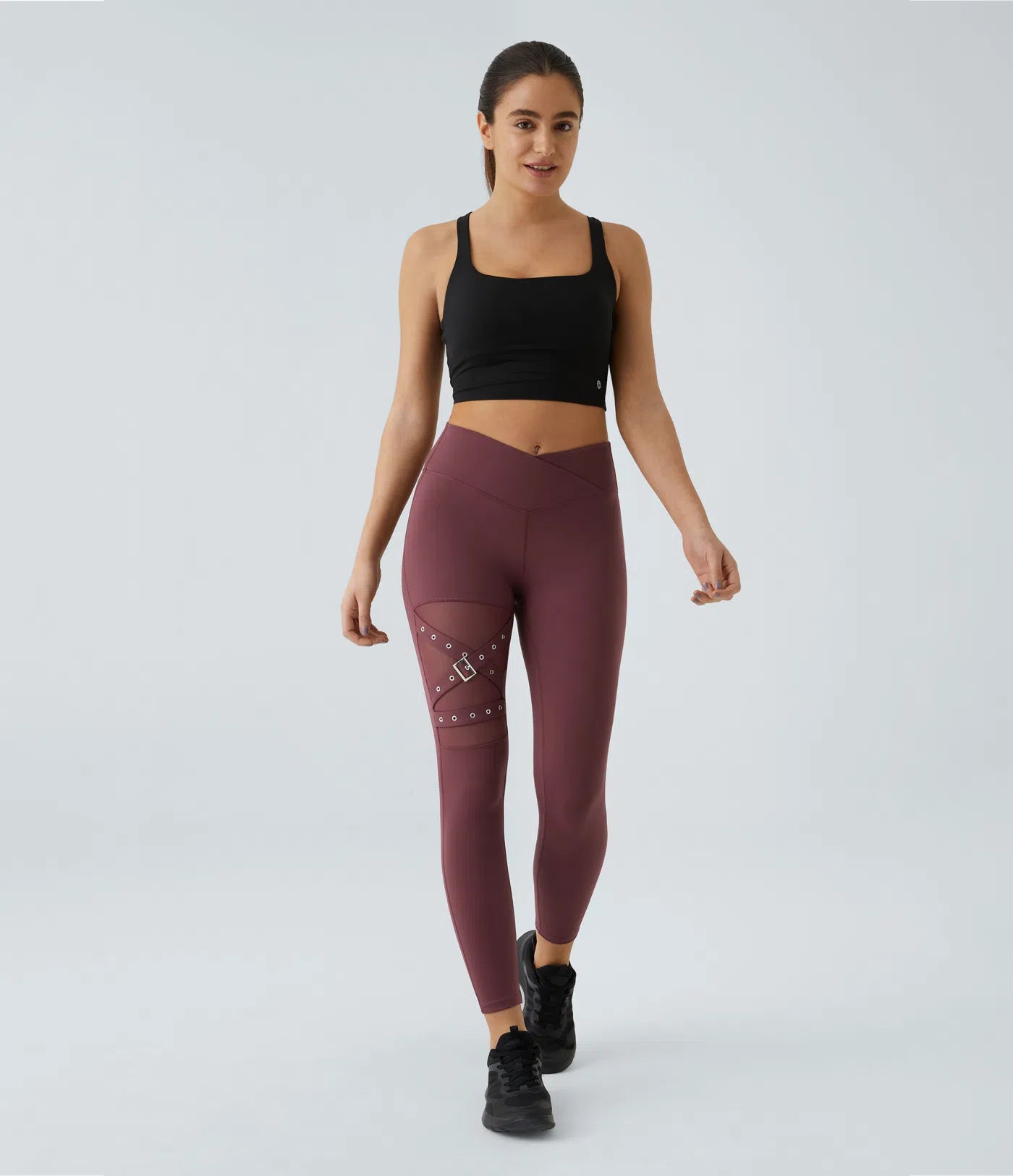 Nordyx™Crossover yogaleggings med høyt liv, kontrast-mesh og dekorativ spenne