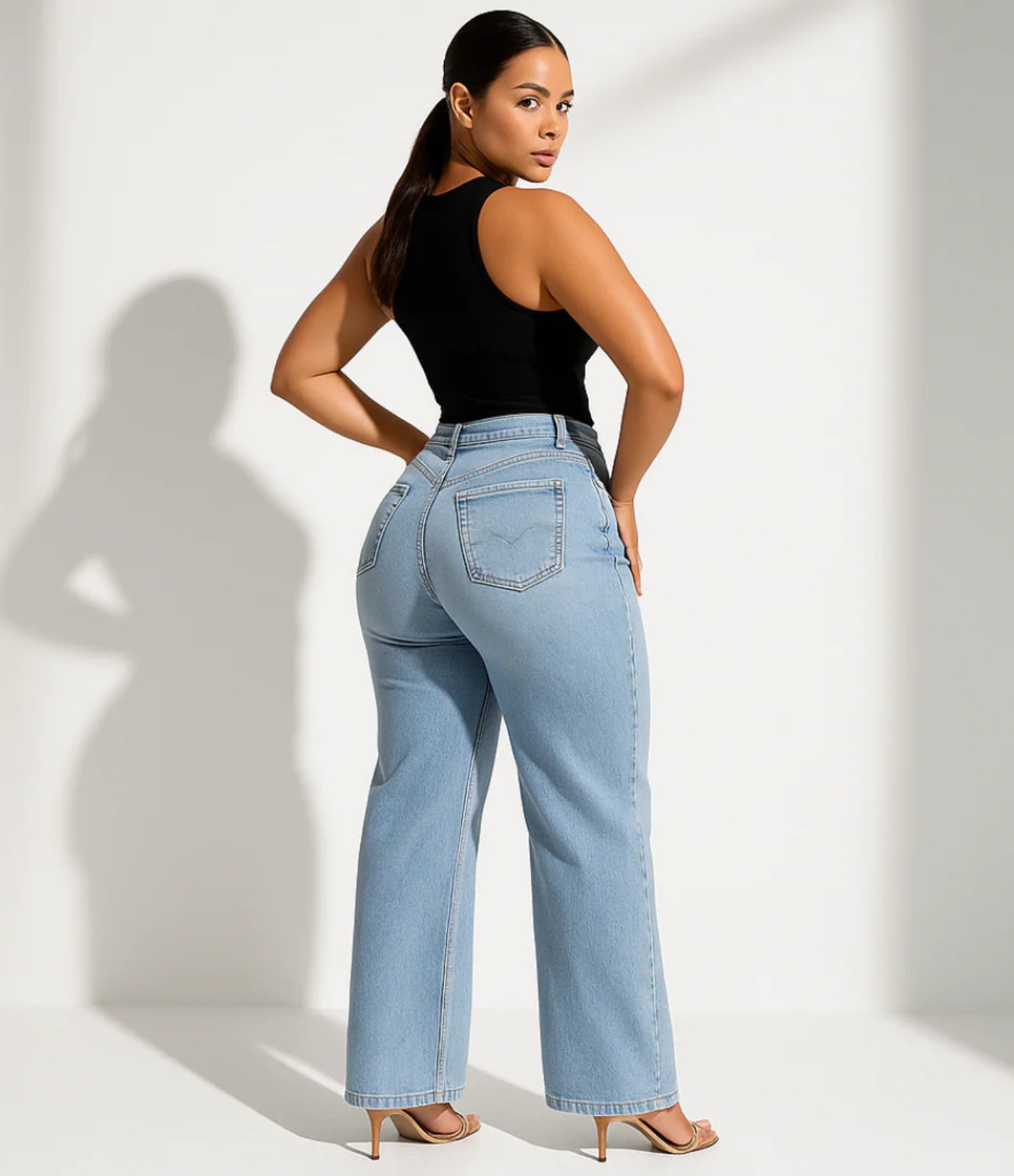 Nordyx™Stretch-denimjeans med vide ben, mellomlav midje